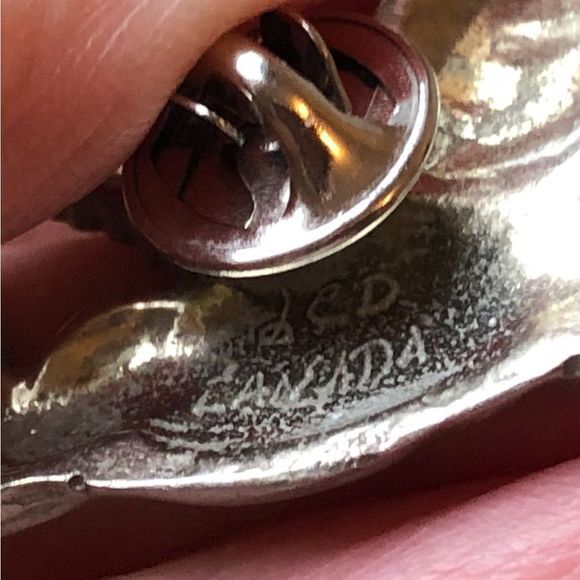 3 silver tone pins: Angel, snowman, and Santa - Picture 7 of 8